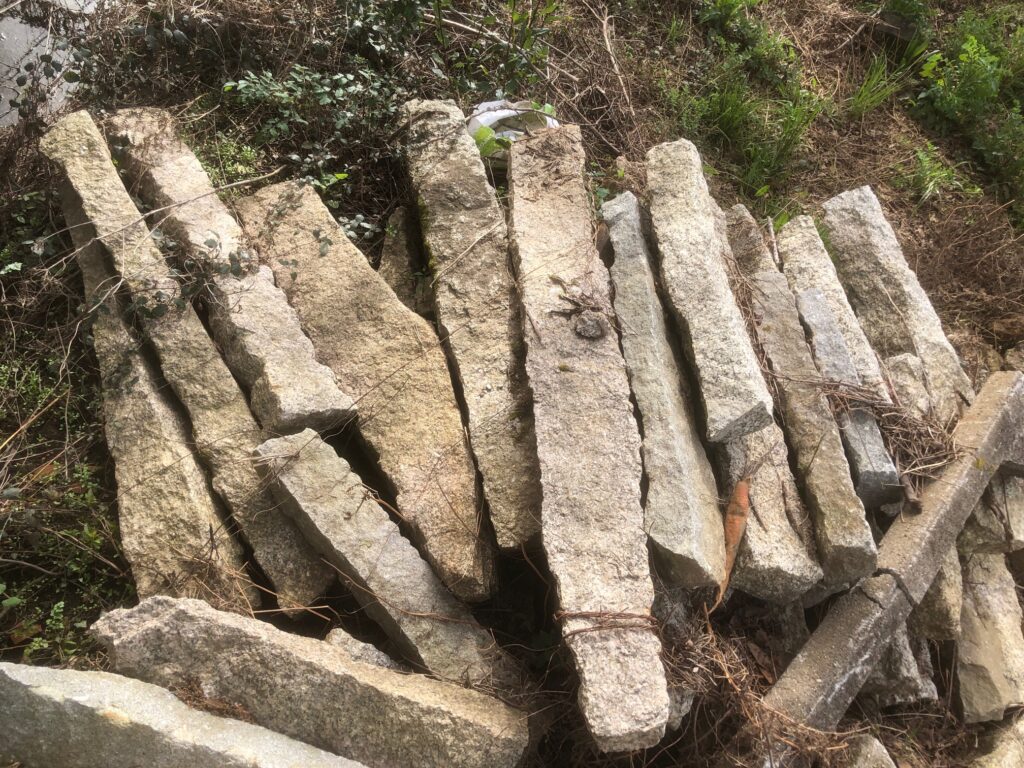 POSTES DE PIEDRA